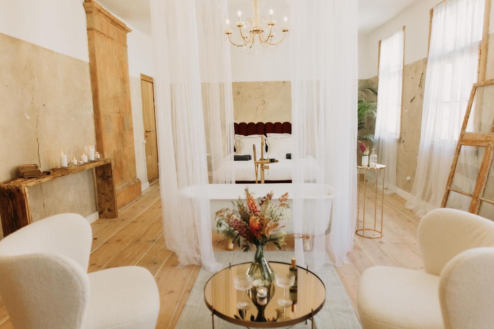 Artisan Apartment *